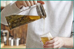Drinking herbal tea for male erectile dysfunction